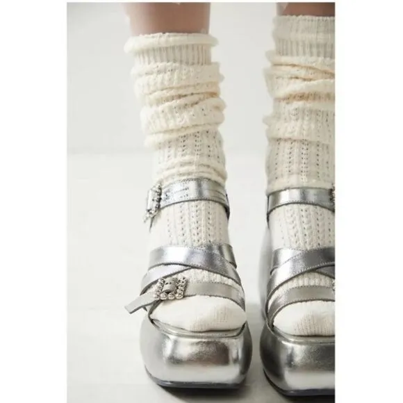 Free People Brooklyn Ankle Strap Plattorm Sandal in Chrome Metallic Size 7.5