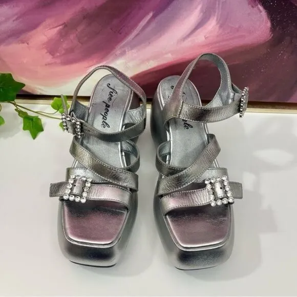 Free People Brooklyn Ankle Strap Plattorm Sandal in Chrome Metallic Size 7.5