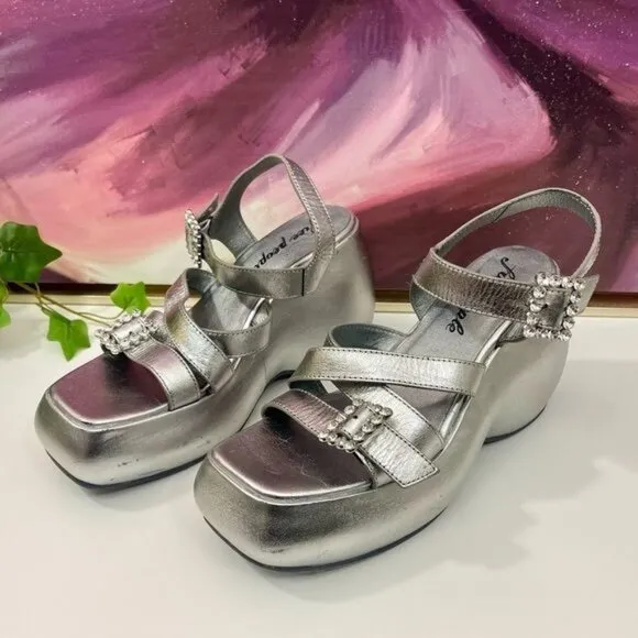 Free People Brooklyn Ankle Strap Plattorm Sandal in Chrome Metallic Size 7.5