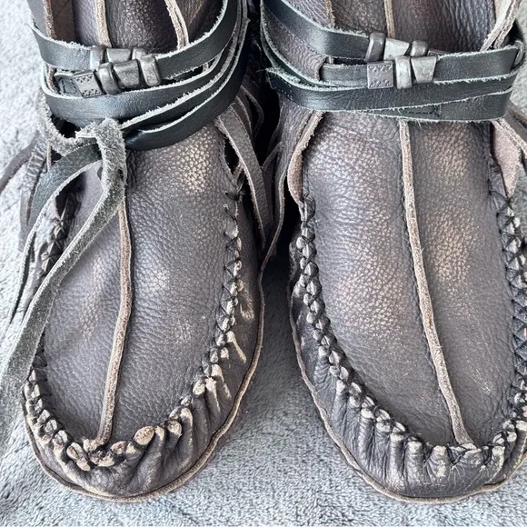 Free People Eastwood Moccasin Leather with Leather Wrap Striped Size EU 38 US 8
