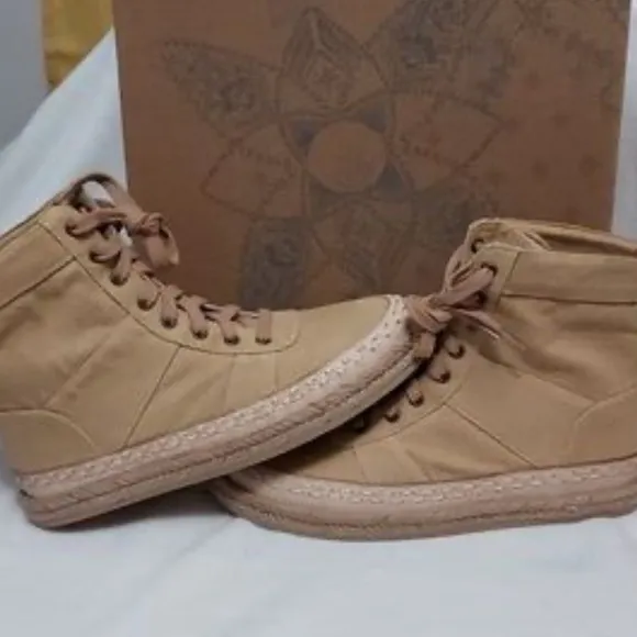 Free People Minorca Lace Up Boots (S490)