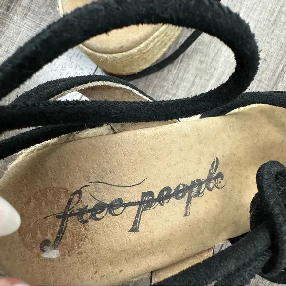 Free People Sandal Platform Wedge Espadrille Black Strappy Wrap Up Size 38 (8)