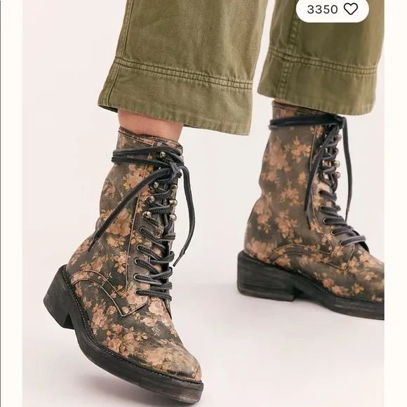 Free people Santa Fe lace boots