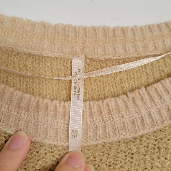 Free People Tabbard Pullover Long Sleeve Wool Knit Sweater Tan Cream Size XS