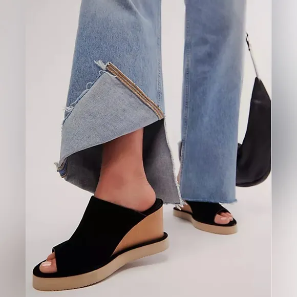 Free People Women's Running in Wedges Mule Sz 7
