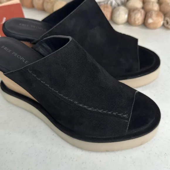 Free People Women's Running in Wedges Mule Sz 7