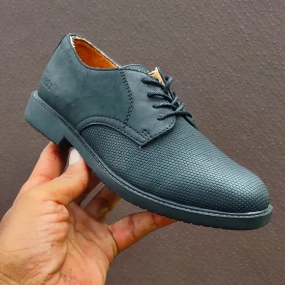 FREEMAN KIDS Lace-Up Oxford in PERFORATED BLACK