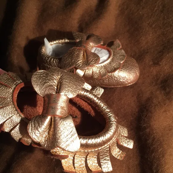 Freshly Picked Baby Gold bow Moccasins extra soft fine Leather