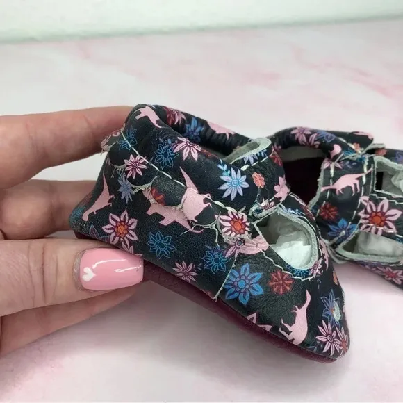 Freshly Picked Mary Jane Dinos &amp; Dahlias size 1 infant Rare Discontinued Style