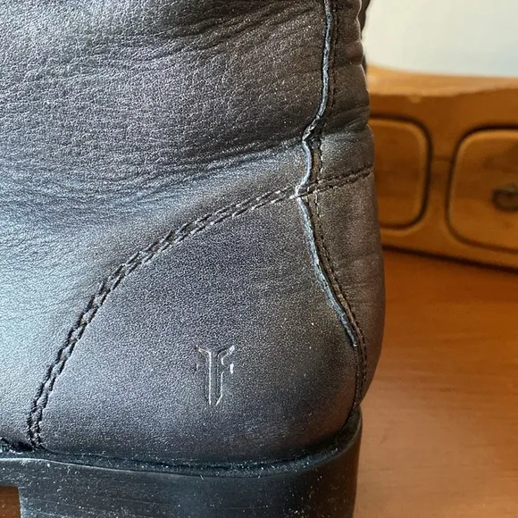 FRYE VERONICA COMBAT BOOTS