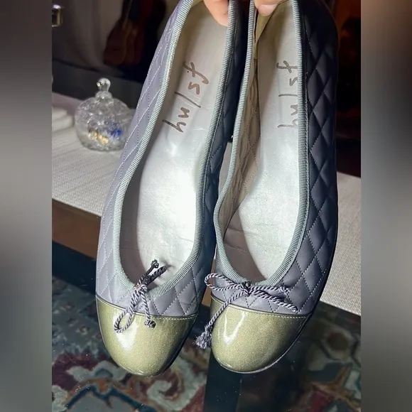 🩶💚FS/NY quilted leather ballet flats two colors , gray/green size10