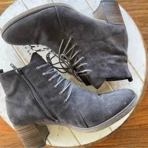 Gabor | Lace-Up Heeled Zip Boots