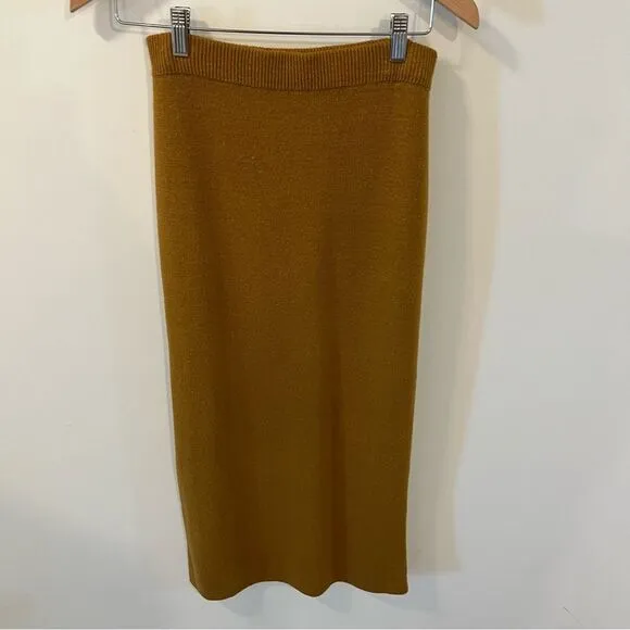 Garnet Hill Two-Piece Sweater Set in Mustard Yellow | Size S