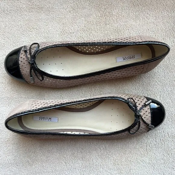 Geox Lola Taupe Nude Perforated Leather Black Cap Toe Ballet Flat EU 36.5 US 6.5