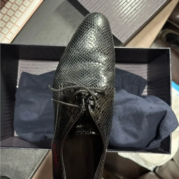 Giorgio Armani Black Textured Oxford Shoes