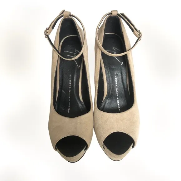 Giuseppe Zanotti Beige Suede Platform Ankle Strap Open Toe Wedges Shoes Heels 38