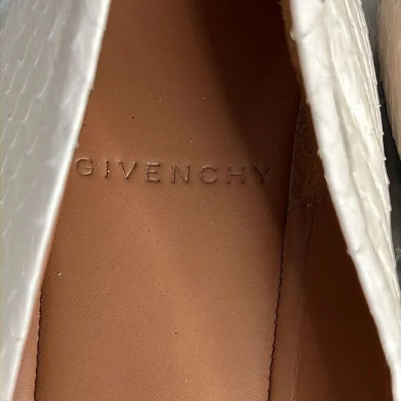 Givenchy Snakeskin Ballet Round Toes Flats Sz 37.5