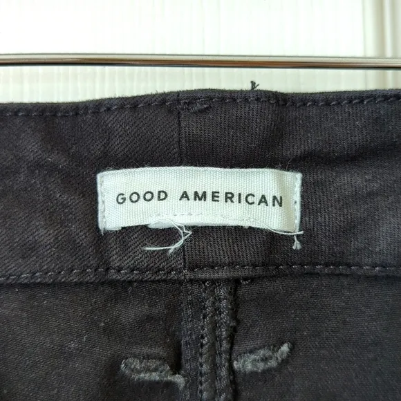 Good American Good Classic High Rise Ankle Cropped Coated Denim Jeans Black 14
