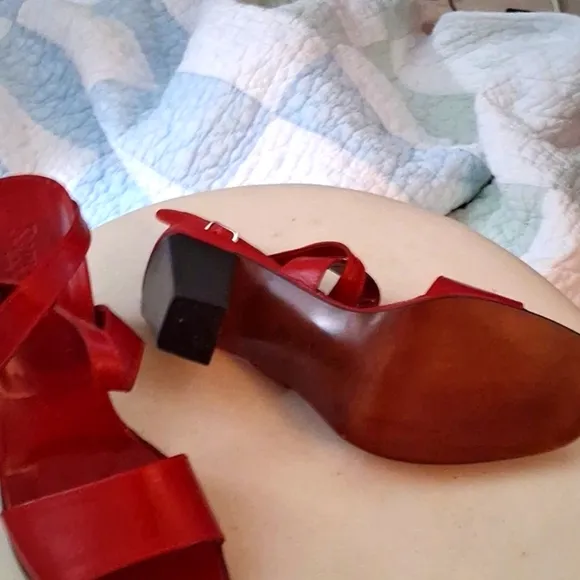 Gorgeous New Red Ralph Lauren Made In Italy Sandals With Buckle Closure