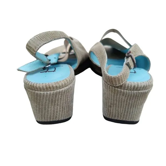 Gray Thierry Robinson peep toe wedges sandals sz 5