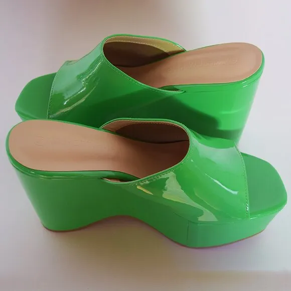 Green Platform Wedges (Sandals)