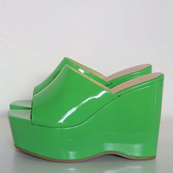 Green Platform Wedges (Sandals)