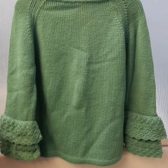 Green vintage handknit sweater skirt set bell slee