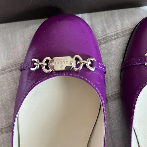 Gucci 283740 Sz 36 Round Toe Leather Flats Amethyst/ Violet Color NIB