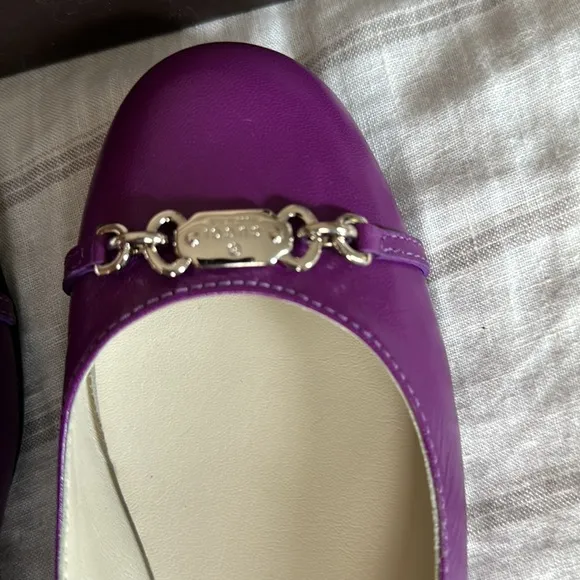 Gucci 283740 Sz 36 Round Toe Leather Flats Amethyst/ Violet Color NIB