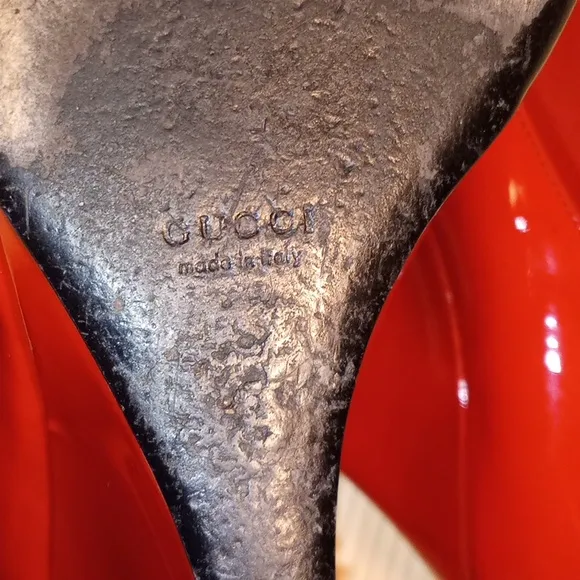 GUCCI Elegant Red Peep-Toe Heels Wedges Size 9.5B
