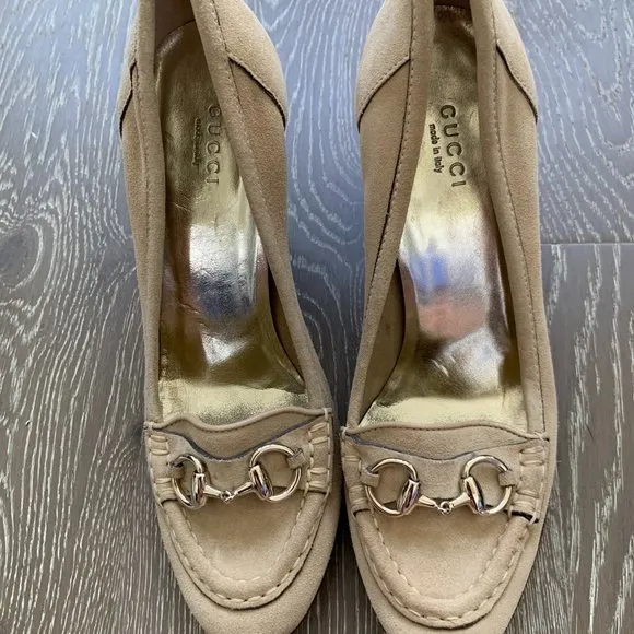 Gucci suede leather pumps