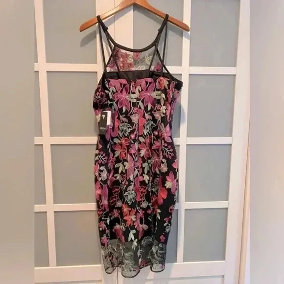 GUESS Embroidered-Floral Mesh Sheath Midi Colorful Springtime Dress Size 12 NEW