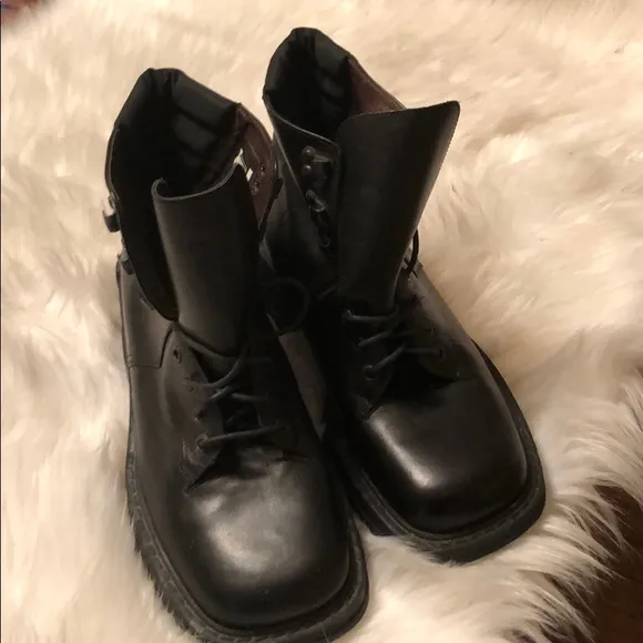 HALOGEN COMBAT CHUKKA BOOTS  MENS 7M
