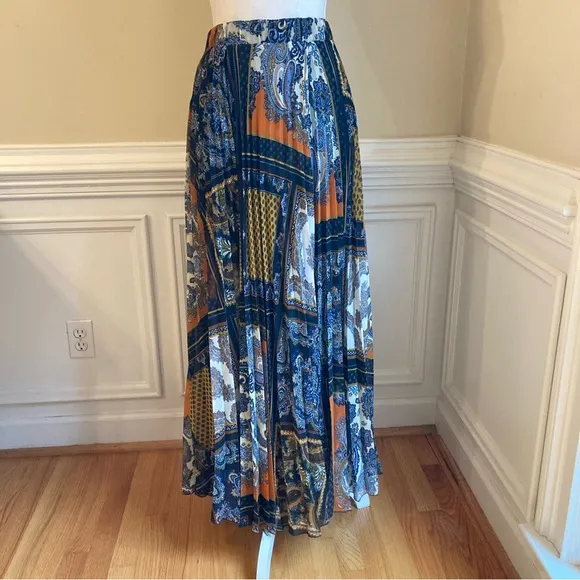 H&amp;M Blue Orange Yellow Paisley Scarf Print Pleated Midi Maxi Skirt