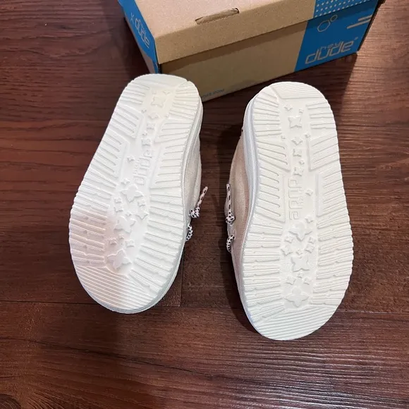 Hey Dude Cream Patriotic Casual Slip-On Shoes Toddler size 7