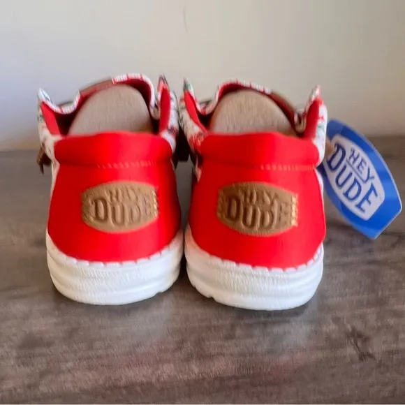 Hey Dude Wally Ugly Sweater Cream Men's Shoe Size 11 SKU#C24272