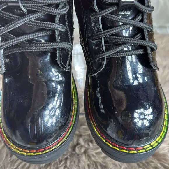 (H)Kurt Geiger Lace-up ankle boots with patent leather siper,Sz 9 little kid