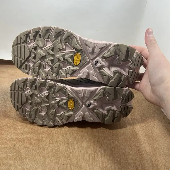 Hoka One One Anacapa Breeze Low Running Shoe Womens Size 8.5 Athletic Sneaker