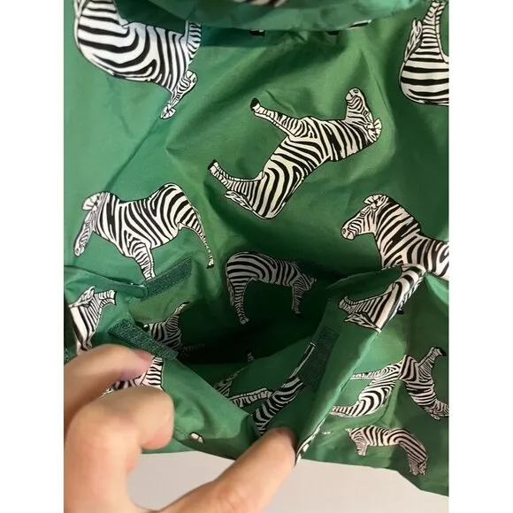 Holly Beau Jacket Kid 7 Green Zip Hoodie Zebra Preppy Raincoat Color Changing