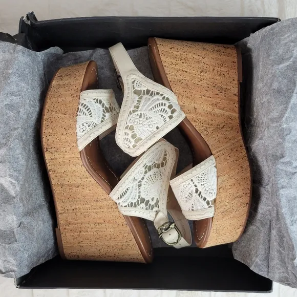 HOUSE OF HARLOW 1960 // ltd ed gladys white mesh lace cork platform wedges