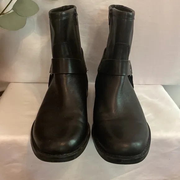 House of Harlow 1960 | Portia | moto | harness |combat | black | leather boots