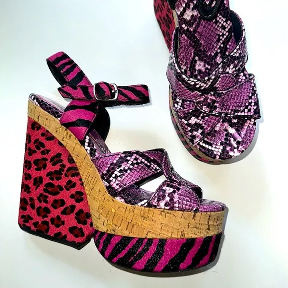 HP🖐️🌙[ Jeffrey Campbell ] Animal Print Cork Wedges