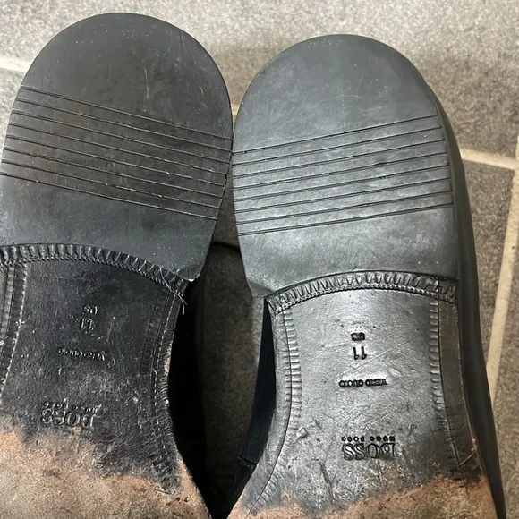 Hugo Boss Men's Size 11 Embossed Logo Black Leather Lace Up Oxford Shoes
