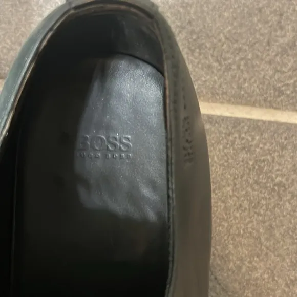 Hugo Boss Men's Size 11 Embossed Logo Black Leather Lace Up Oxford Shoes