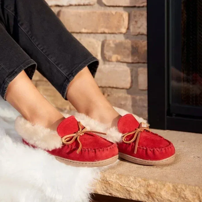 IN SHOP Minnetonka ALPINE SHEEPSKIN MOC for women
