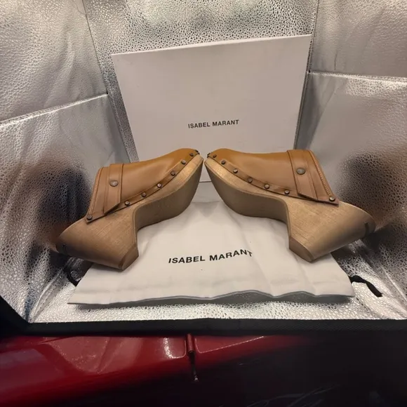 Isabel Marant Classic Clogs