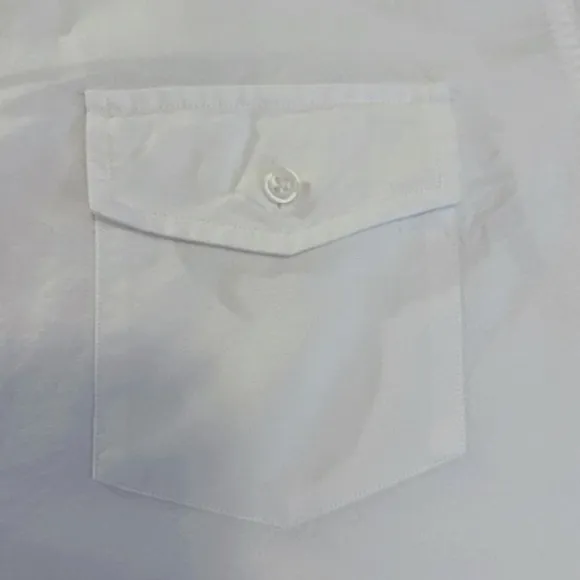 J Crew  Medium Lightweight Oxford Short Sleeve w/Pocket Detail​​​​​​​​​​​​​​​​​