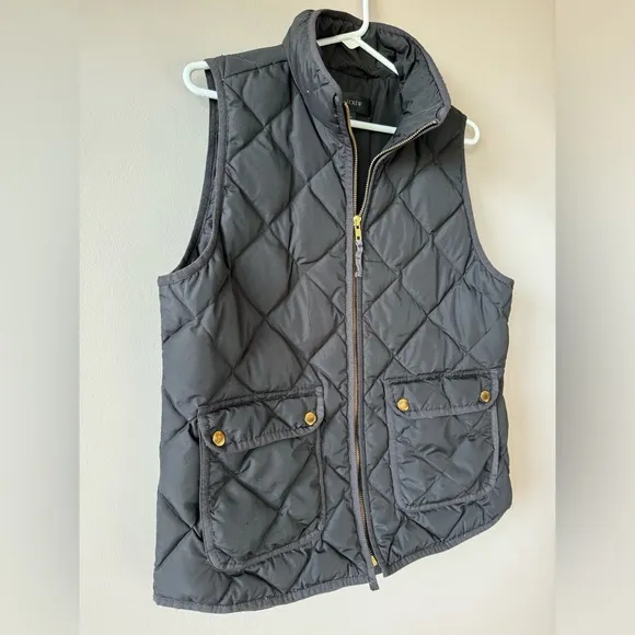 J Crew Women’s Quilted Lightweight Puffer Vest Size‎ Medium