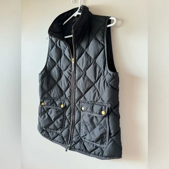 J Crew Women’s Quilted Lightweight Puffer Vest Size‎ Medium