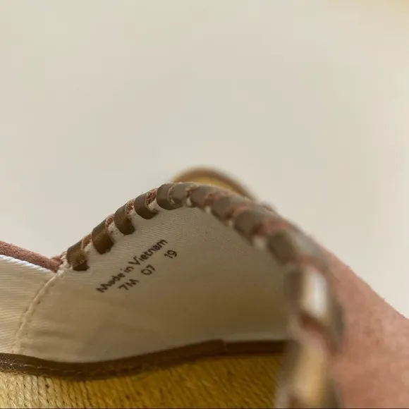 Jack Rogers || Suede Palmer Wedges Mauve Pink Rose Gold 7 NWOB